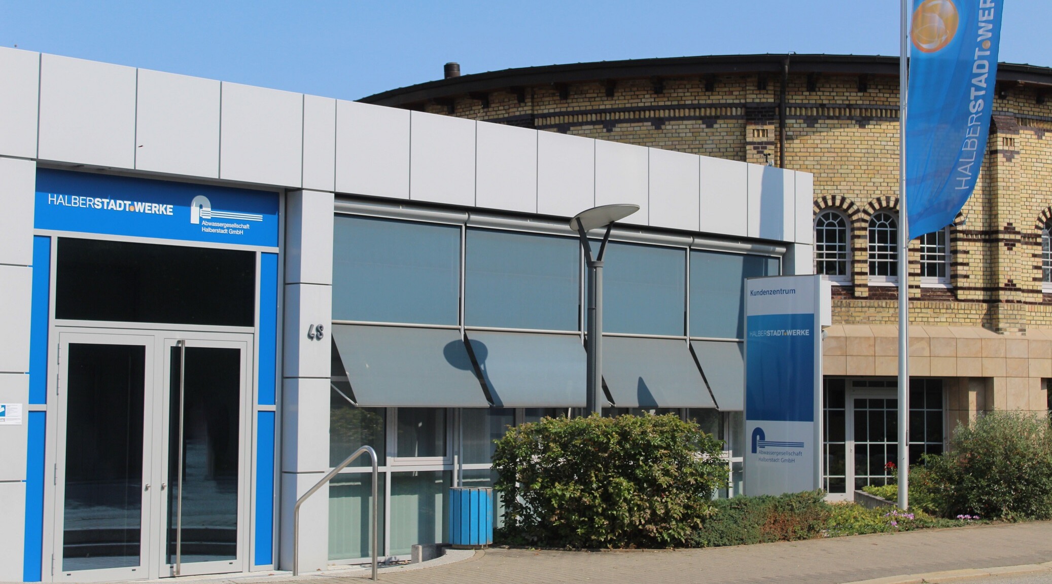 Kundenzentrum von Außen 2